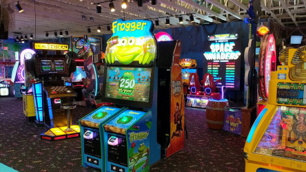 Fun Way Amusements (Formerly Press Play 989)