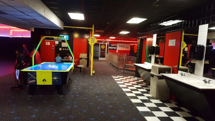 Fun Zone Skate Center