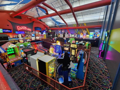 Funtasticks Family Fun Park