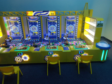 FUTURE (VR, Arcade, Fun)