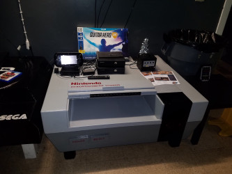 GeeksNGlory Gaming Bar