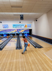 Gibby's Lanes, Sports Bar and Restaurant