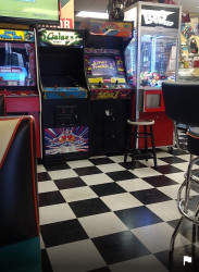 Golden Years Ice Cream Parlor and Diner / Food Truck