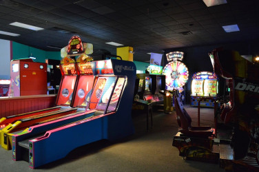 Inman's Bowling & Recreation Center