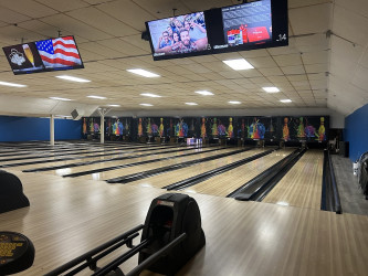 K&M Bowling & Family Fun Center