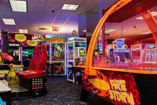 Laser Bounce - Family Fun Center