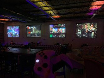 Light 1up Lounge