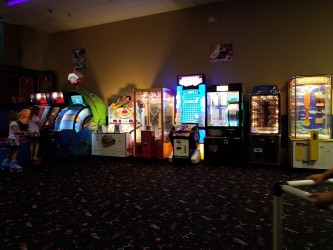 Logansport Skate World & Fun Center