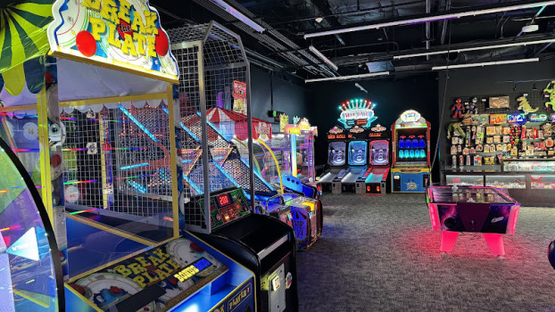 Monster Mini Golf Bellevue