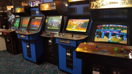 Nickel-A-Play