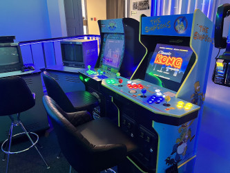 Pixel Planet Gaming Lounge