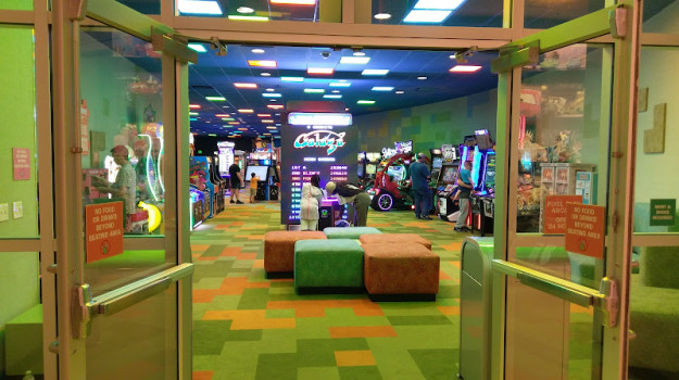 Pixel Play Arcade