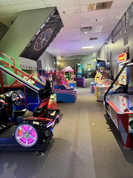 Plaza Lanes