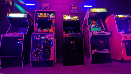 Quarter Lounge Arcade - Fort Worth