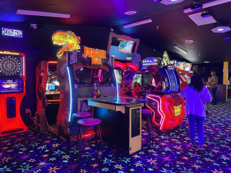 RAD Retrocade East