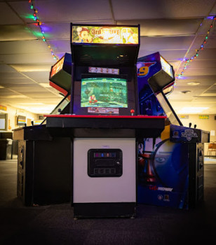 Retro City Arcade Bar & Pizzeria