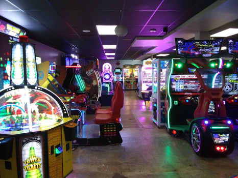 Rocky Springs Entertainment Center