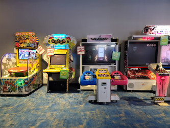 Round1 Bowling & Arcade Four Seasons Town Centre
