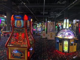Round1 Bowling & Arcade Park City Center