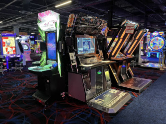 Round1 Bowling & Arcade Southwest Plaza