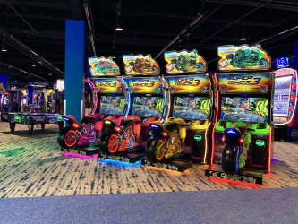 Round1 Bowling & Arcade Valley River Center
