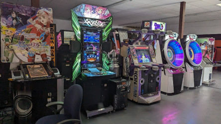 Soft Landing Arcade
