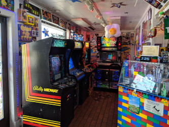 STAR WORLDS ARCADE
