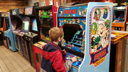 Starcade Classic Arcade