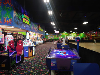 Starlite Family Fun Center of McDonough