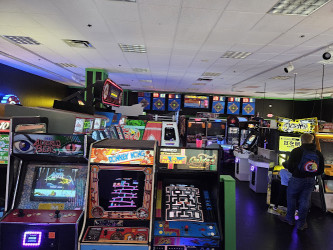 Starrcade Amusements