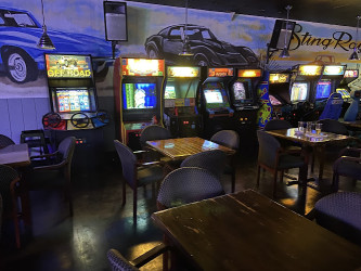 Stingray's Bar Grill & Arcade