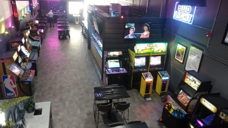 The CraftCade - Pizza, Arcade, & Bar