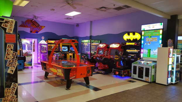 The Pinnacle Family Entertainment Center