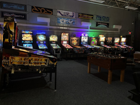 Two Cousins Pinball