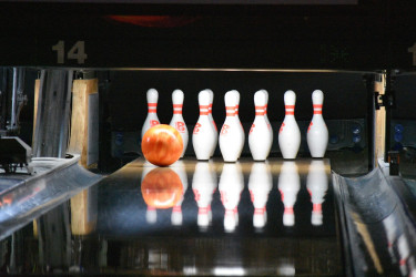 Ultra Lanes Massapequa