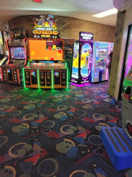 Wagner's Lanes & The Complexx