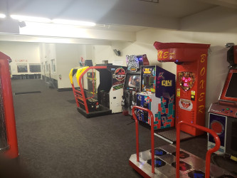 WhirlyBall LaserWhirld of HEB