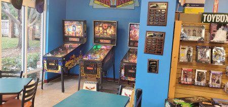 X-tra Ball Ice Cream & Pinball