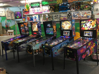 Zelky's Beach Arcade, South